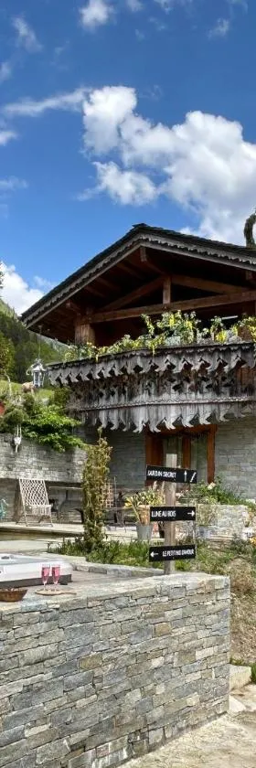 Micro-lodge, Jardin Secret，位于蒙特里永的酒店