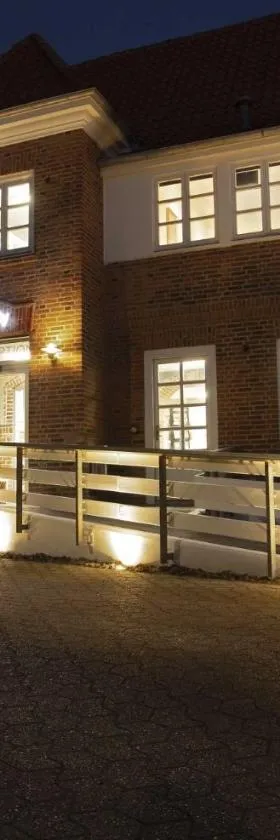 Hotelcity，位于霍尔斯特布罗的酒店