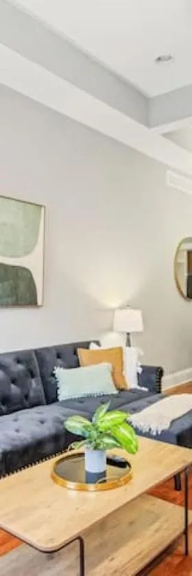Historic Benton Park Townhome，位于Soulard的酒店