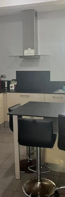 Maison des Coulicous - 1 à 2 chambres，位于Montjoly的酒店