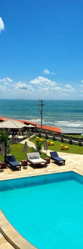 Sunset Beach Hotel，位于泰巴的酒店