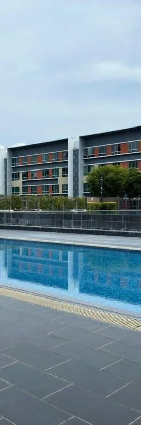 Nilam 3 Cozy Homestay Cyber City 3BR Near KKIA 10 minutes KK Centre wifi 30mps astro channel，位于Kapayan的酒店