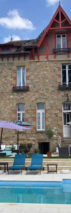 Maison de la Comtesse，位于Cosne-dʼAllier的酒店