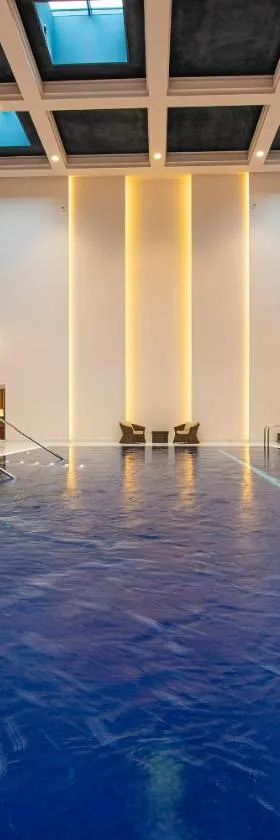 Pieniny Grand Hotel Szczawnica，位于什恰夫尼察的酒店
