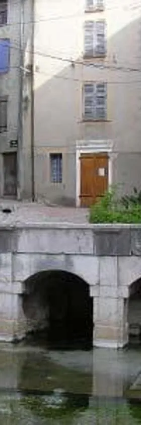 Maison de village, au calme.，位于Camps-la-Source的酒店