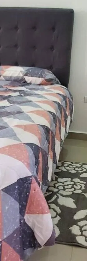 Apartamentos y Hostal Rudon # 5，位于科尔特斯港的酒店