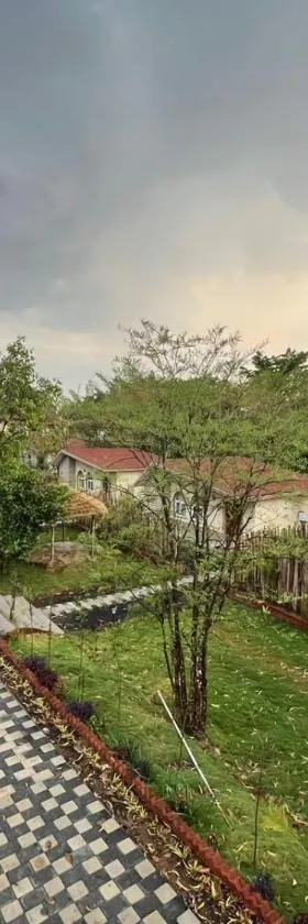 Bhil's Kabeela Resort & Spa Kanha，位于Dhanwār的酒店