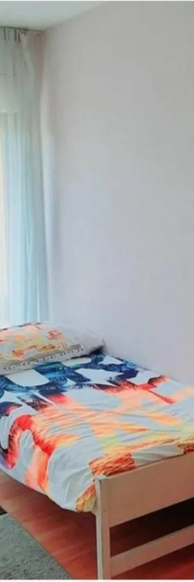 Camera privata con balcone，位于戈尔多拉的酒店