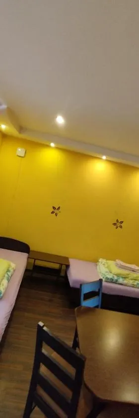 NOCLEGI ELA，位于谢拉兹的酒店