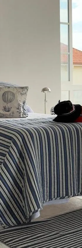 Hotel Nuevo Parranda，位于卡马里尼亚斯的酒店