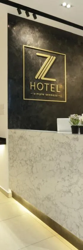 Z Hotel，位于八打灵再也的酒店