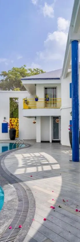Roadies Rostel - Best Adventure Resort in Ahmedabad，位于Kanīj的酒店