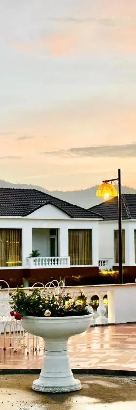 Rồng Vàng Resort，位于Tri Tôn的酒店