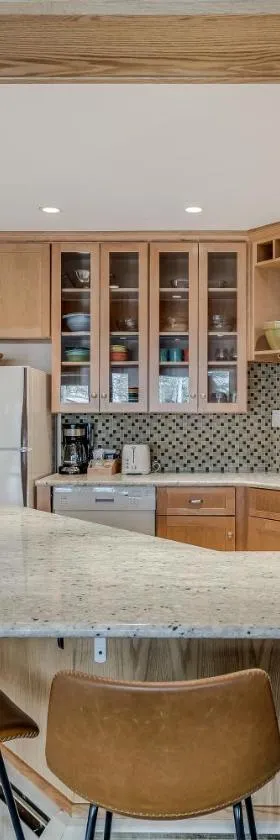 Laurelwood Condominiums 105，位于斯诺马斯村的酒店