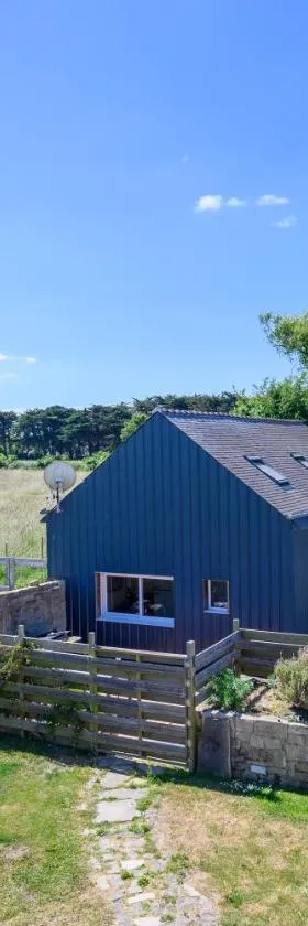 Petit Duplex Proche Mer，位于普卢伊内克的酒店