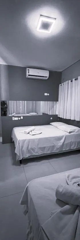 TERESINA HOTEL，位于特雷西纳的酒店