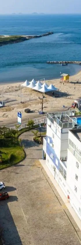 Hotel Bandeirantes da Barra，位于南巴尔内阿里奥的酒店
