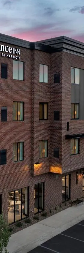 Residence Inn by Marriott Bozeman Downtown，位于博兹曼的酒店
