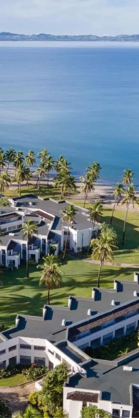 Sheraton Fiji Golf & Beach Resort，位于丹娜努的酒店
