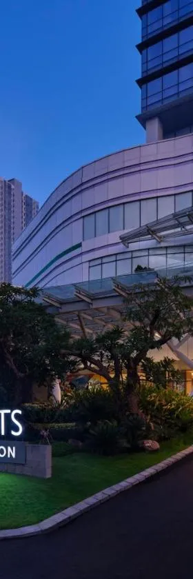 Four Points by Sheraton Surabaya, Pakuwon Indah，位于泗水的酒店