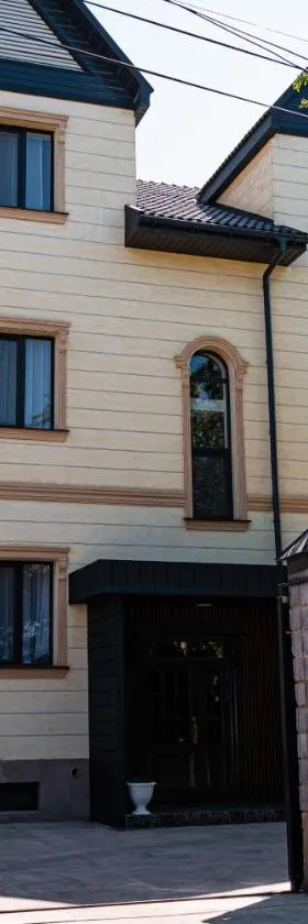 BnB Hotel Shymkent，位于奇姆肯特的酒店
