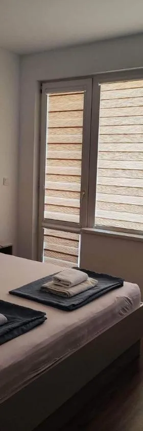 DeTY's Apartment，位于布尔加斯的酒店