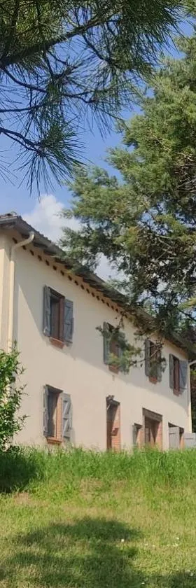 Ferme du Bois du Pouget，位于La Salvetat-Belmontet的酒店