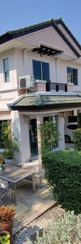 Cosy House in Chiangmai，位于Ban Rong O的酒店