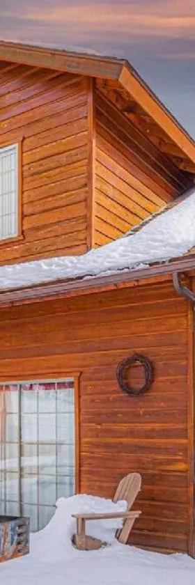 Cabin#2 Elk Hallow - Pet Friendly - Sleeps 6 - Playground & Game Room，位于佩森的酒店