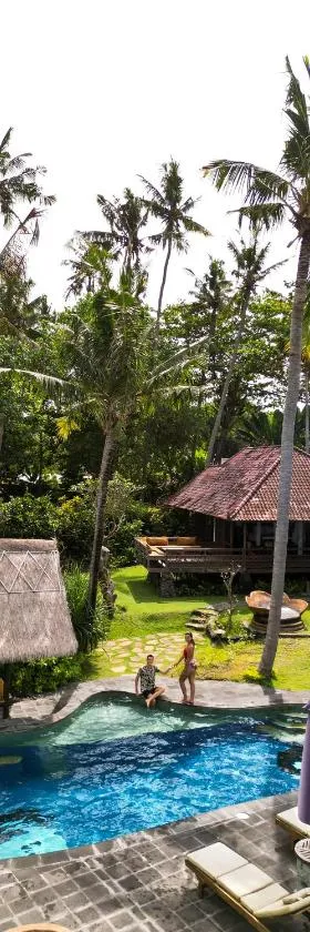 Secret Moon Beach House，位于Jasri的酒店
