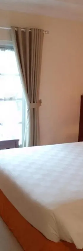 LE SEMAR HOTEL KARAWACI，位于Dahung的酒店