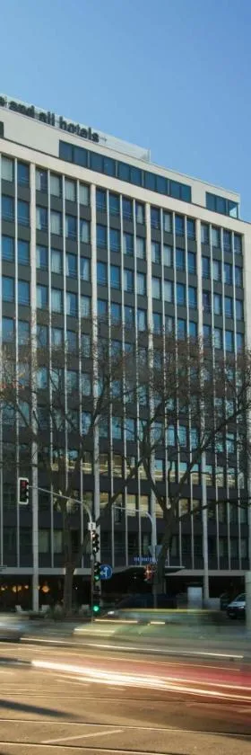 Me and All Hotel Dusseldorf, by Hyatt，位于杜塞尔多夫的酒店