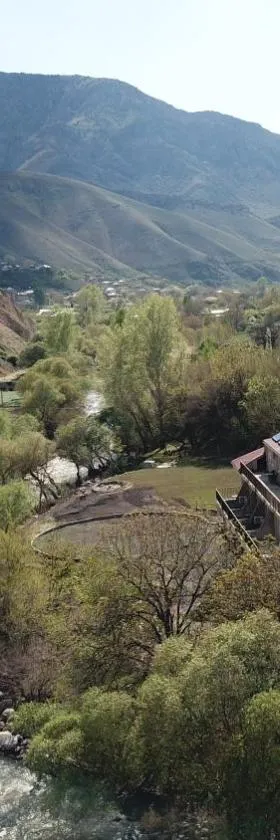 Areni Lodge，位于Areni的酒店