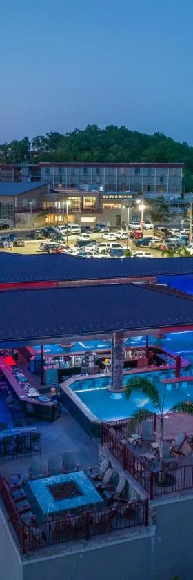 The Resort at Lake of the Ozarks，位于奥沙克湖的酒店