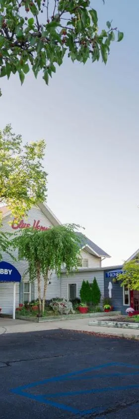 The Blue Heron Inn，位于拉波特的酒店
