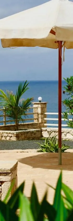 Casita Solemar direkt am Atlantik，位于Calheta Do Maio的酒店