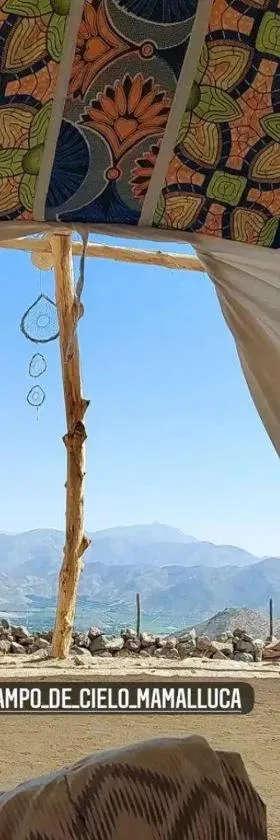 Campo de Cielo Mamalluca Valle de Elqui，位于维库尼亚的酒店