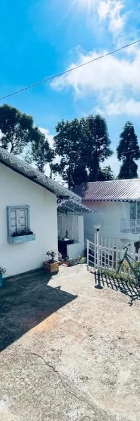 K - Den Homestay，位于Kurseong的酒店