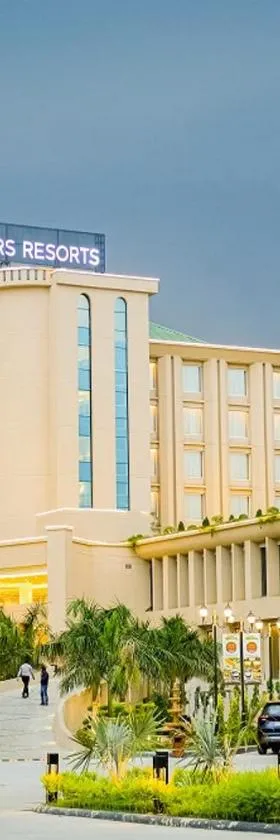 The Mars Resorts，位于密拉特的酒店