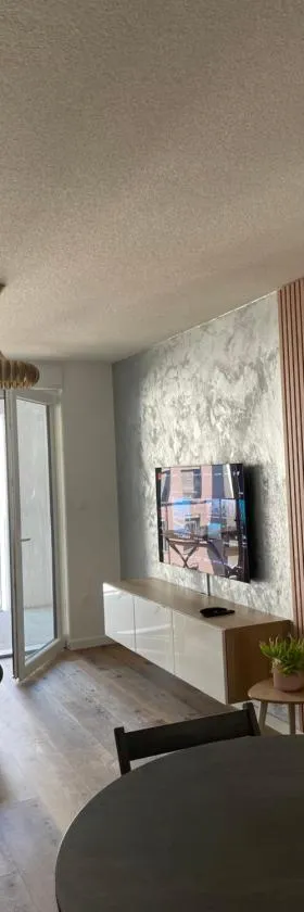 Marcopolo Luxury Appartement，位于Bischheim的酒店