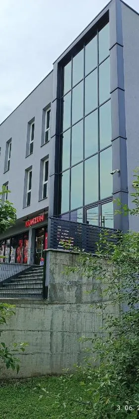 Grand Apartman，位于Živinice的酒店