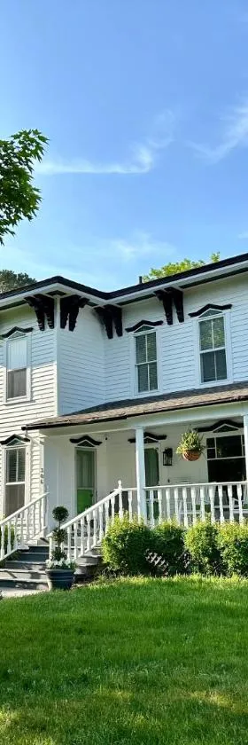 The Belvedere B&B，位于沙勒瓦的酒店