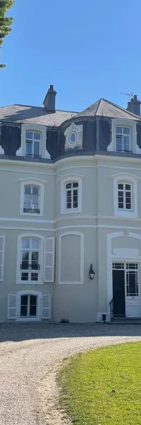 Hôtel Château Cléry，位于埃丹拉贝的酒店
