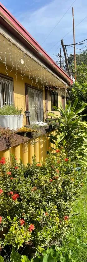 Maria Kulafu Studio Apartment Kinamaligan- Beside Eglin Gas FREE Wifi，位于马斯巴特的酒店
