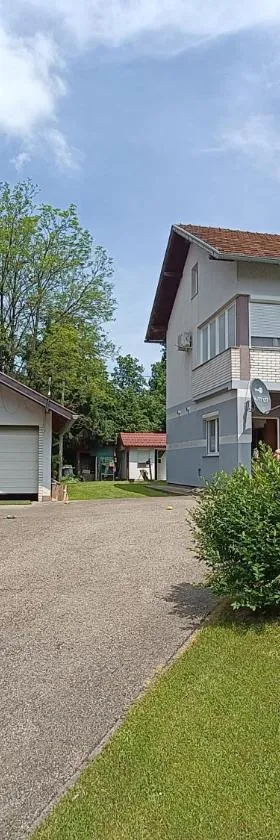 Haus Viktoria near Banja Luka，位于巴尼亚卢卡的酒店