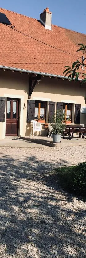Gîte du champ de la Briette，位于Villers-lès-Bois的酒店
