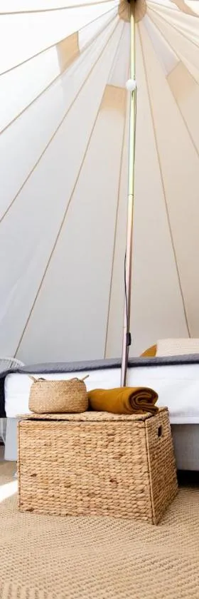 Pure Glamping Guilderton，位于吉尔德顿的酒店