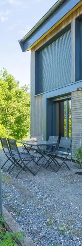 Eco-gite Dans Chalet Neuf Au Pied，位于Habère-Poche的酒店