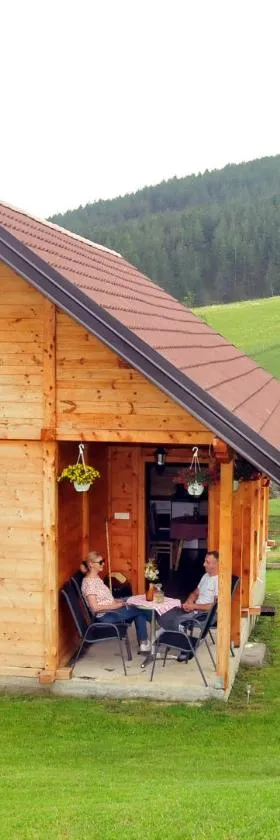 Milošev vajat - Miloš's cottage，位于Mionica的酒店