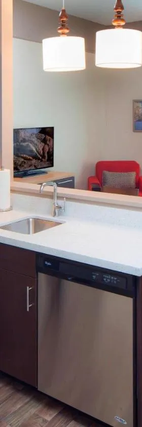 TownePlace Suites by Marriott Swedesboro Logan Township，位于斯韦兹伯勒的酒店